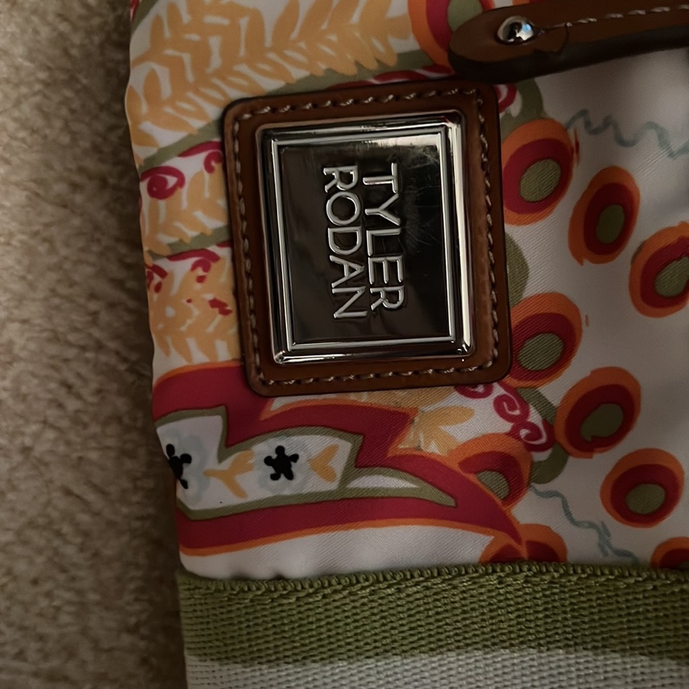 Purse - Picture 3 of 3